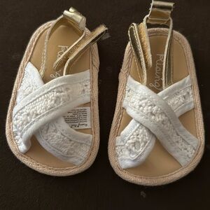 Raising star baby sandals ❤️ 5/$25 💜